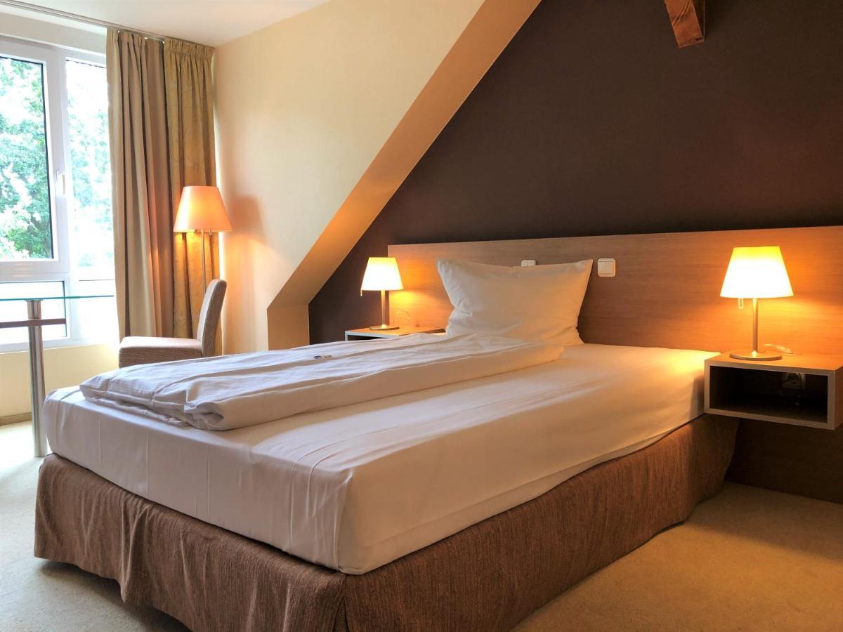 Hotel Seeblick Thuelsfeld Екстер'єр фото