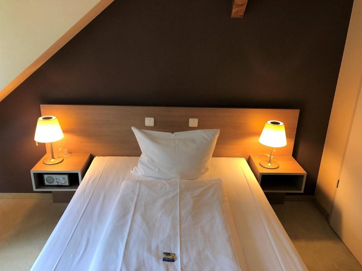 Hotel Seeblick Thuelsfeld Екстер'єр фото