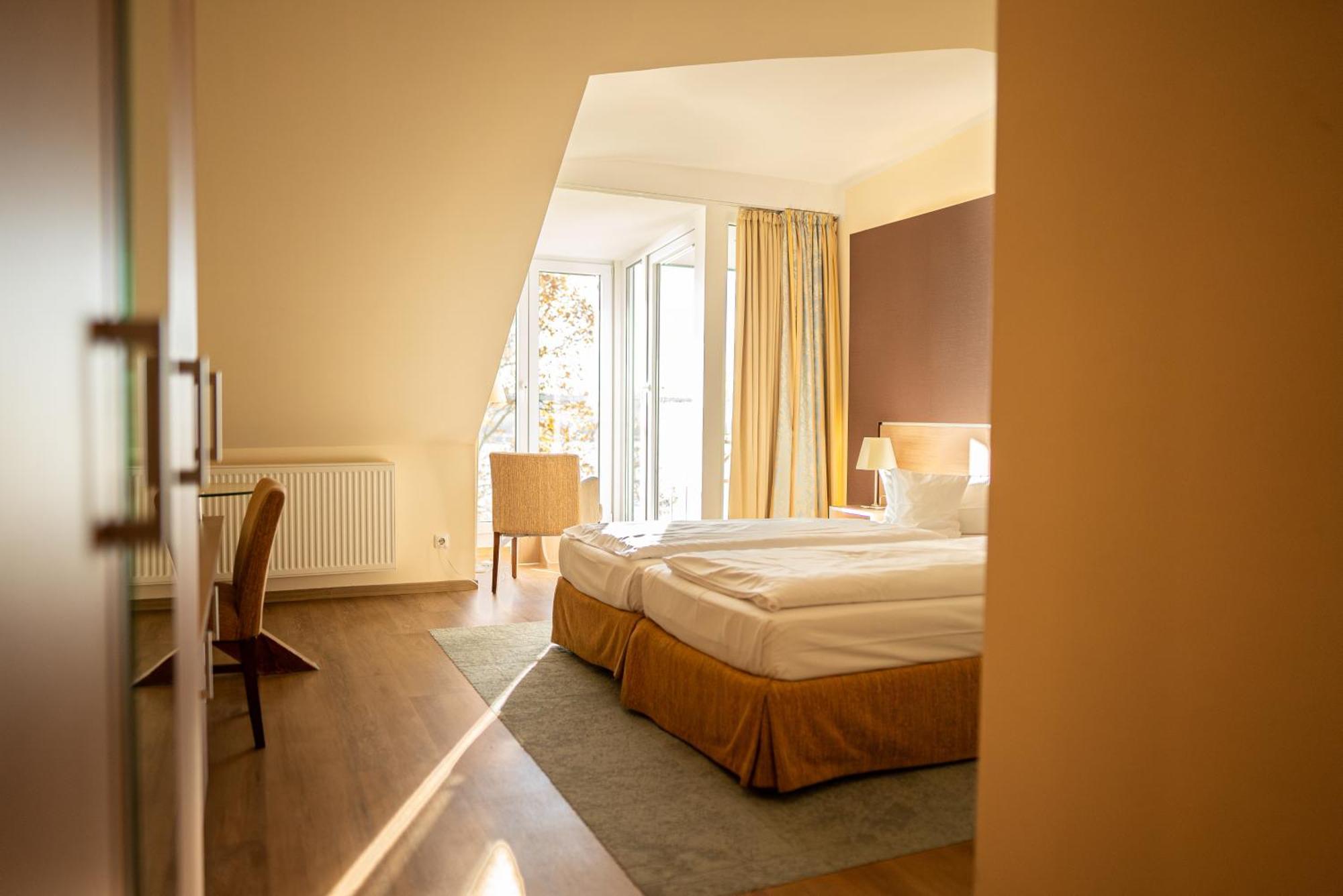 Hotel Seeblick Thuelsfeld Екстер'єр фото