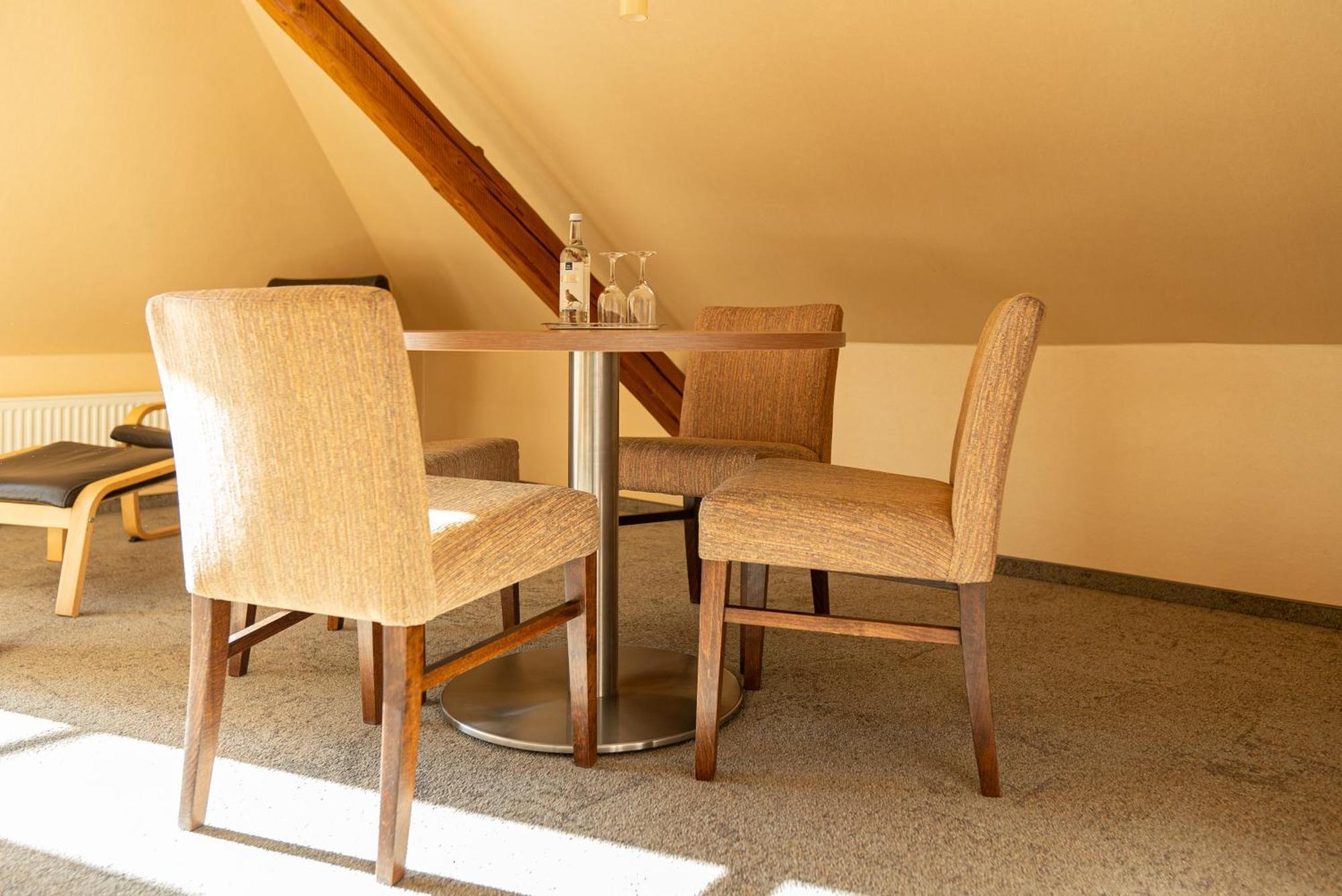 Hotel Seeblick Thuelsfeld Екстер'єр фото