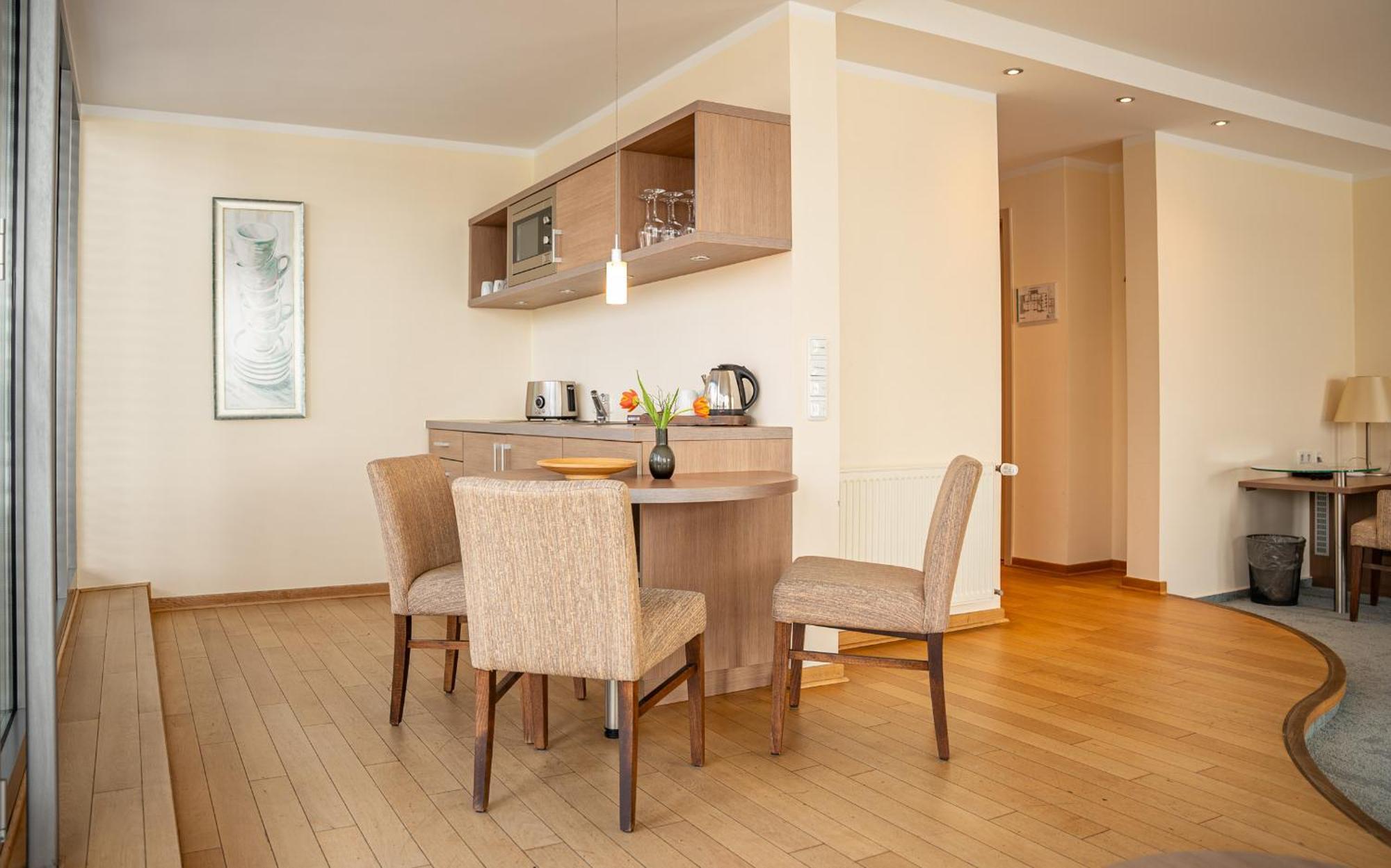 Hotel Seeblick Thuelsfeld Екстер'єр фото