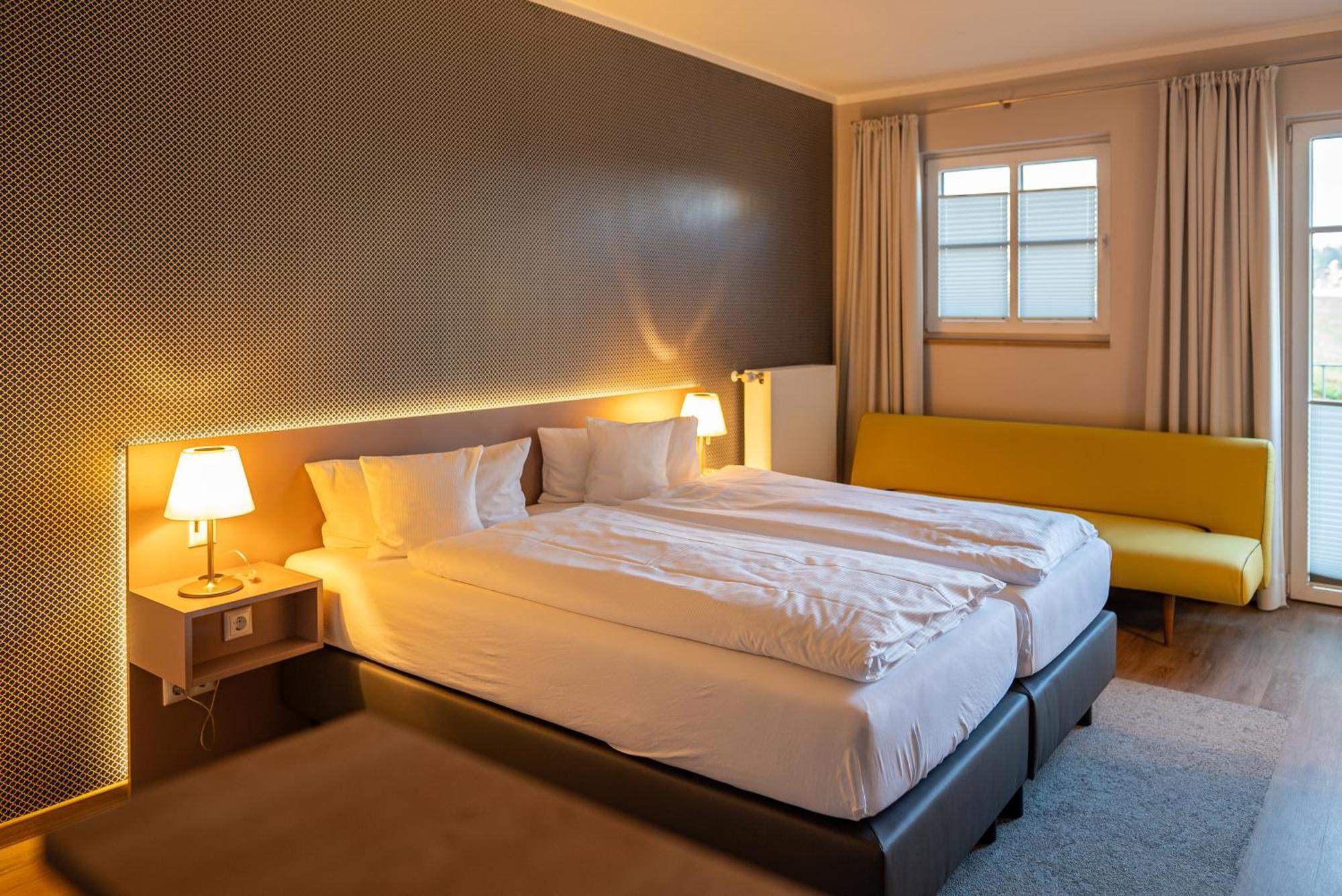 Hotel Seeblick Thuelsfeld Екстер'єр фото