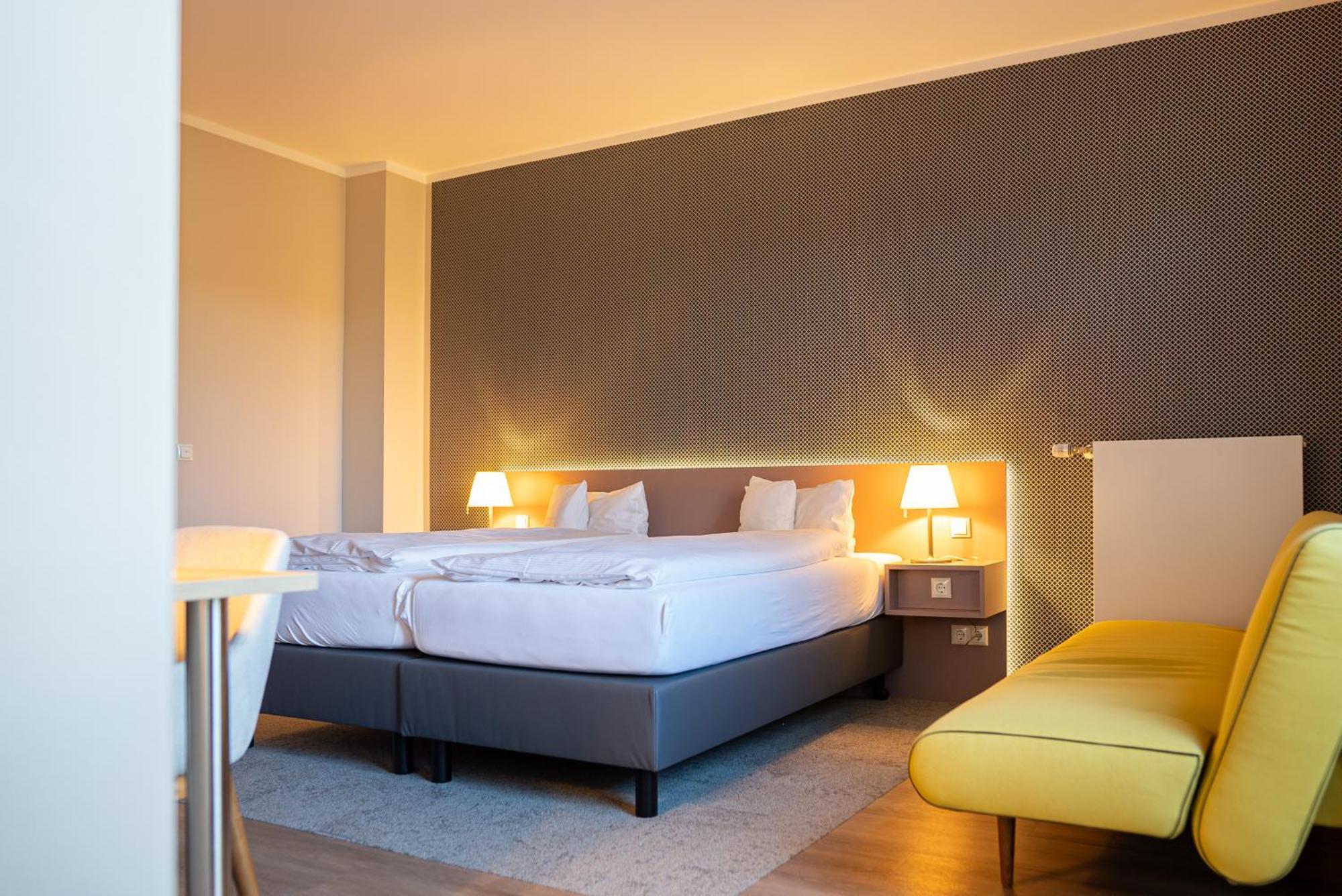 Hotel Seeblick Thuelsfeld Екстер'єр фото